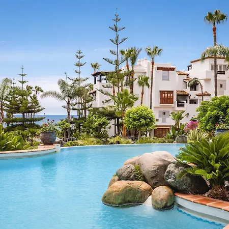 Appartement Puente Sea View *